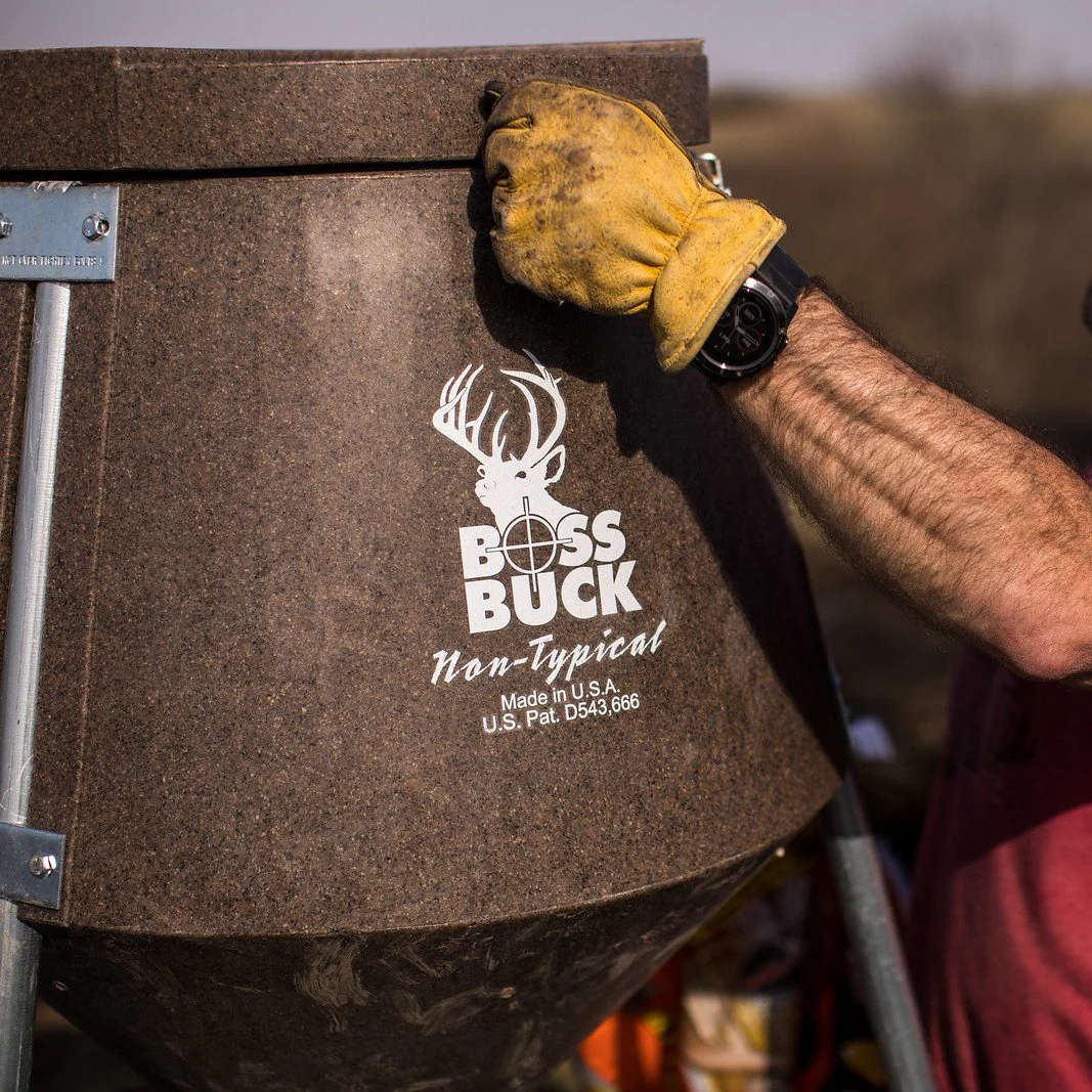 Boss Buck 200 lb Gravity Deer Feeder - Image 6