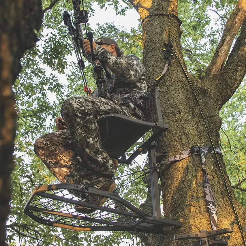 Hawk Cruzr Hang-On Treestand - 22 lbs - Image 7