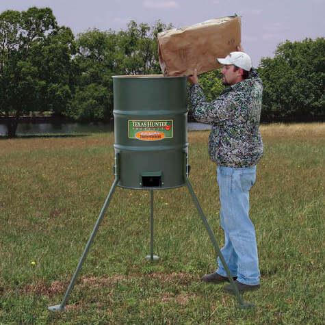 Texas Hunter 300 lb. Protein Barrel Deer Feeder - Image 3
