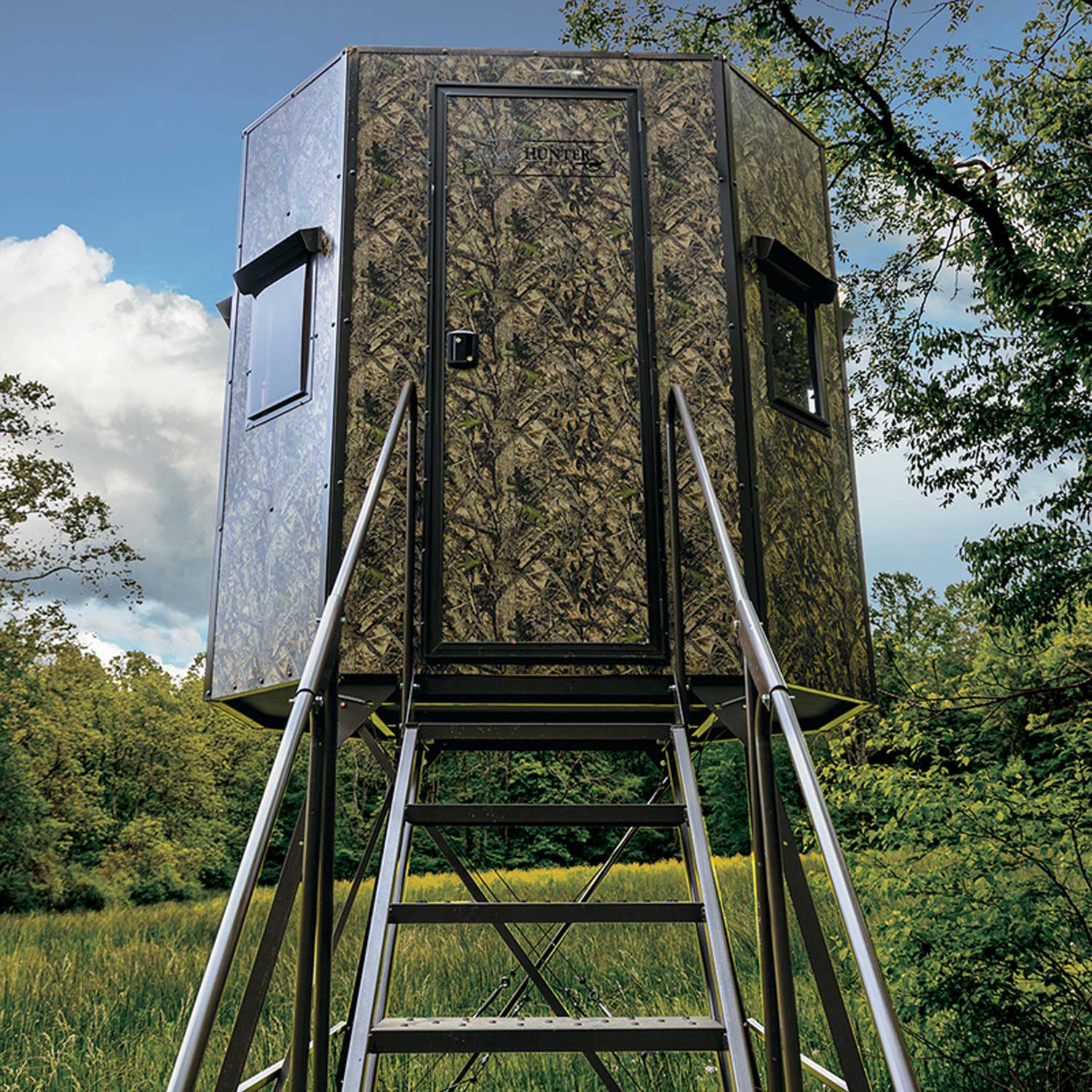 Texas Hunter Wrangler Rifle Octagon Shaped Camo Aluminum 5' x 7' Deer Blind with 8' Tower - Image 4
